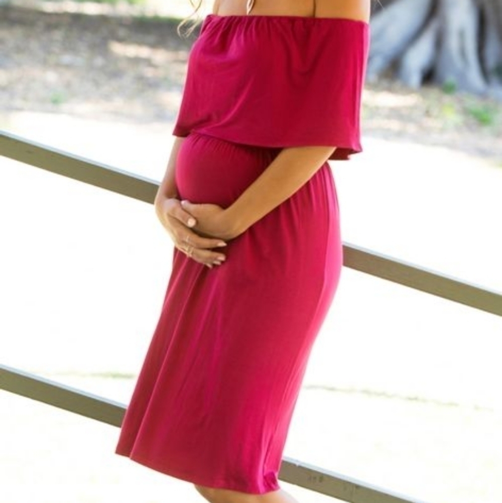 MOTHER Bee Off-the-shoulder Maternity Dress